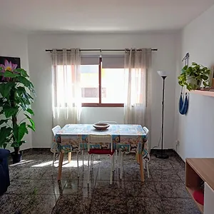https://casa-leo.in-canary-islands.com